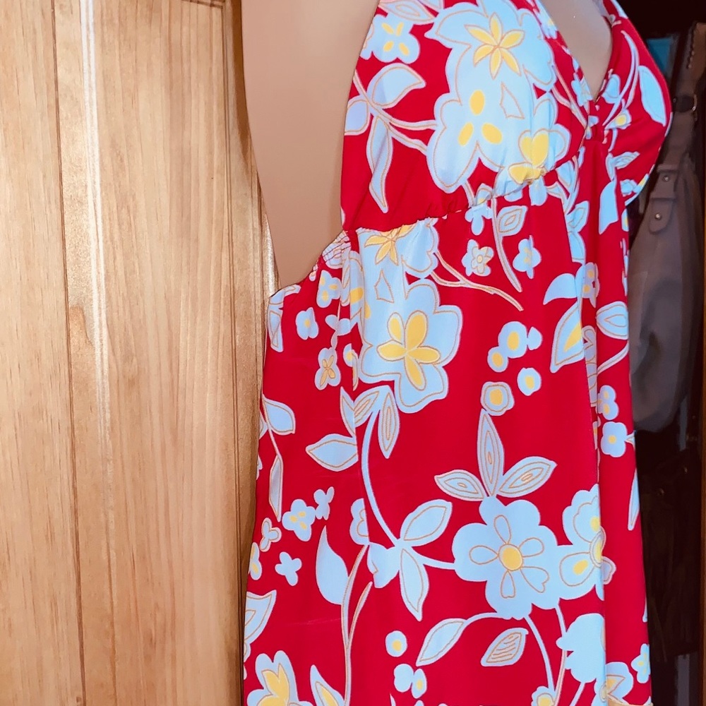 Floral halter top - Picture 4 of 8
